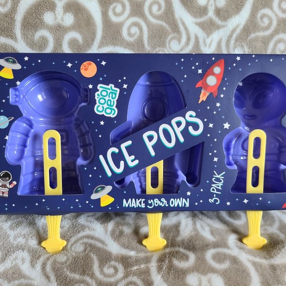 COOL GEAR Outer Space Ice Pop Molds - Make Your Own Popsicle - Picture 2 of 2